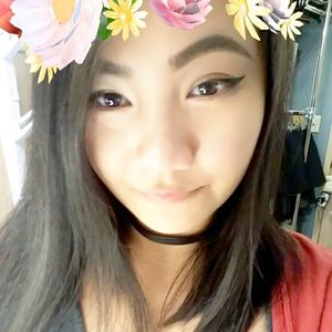 Meet your Posher, Raquel